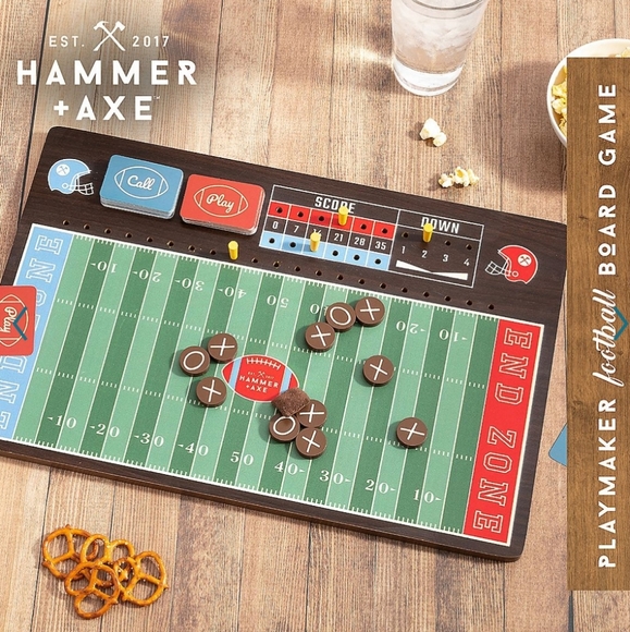 👀50% OFF♟️🏈 NWT‼️ Hammer + Axe brand Playmaker Football Board Game